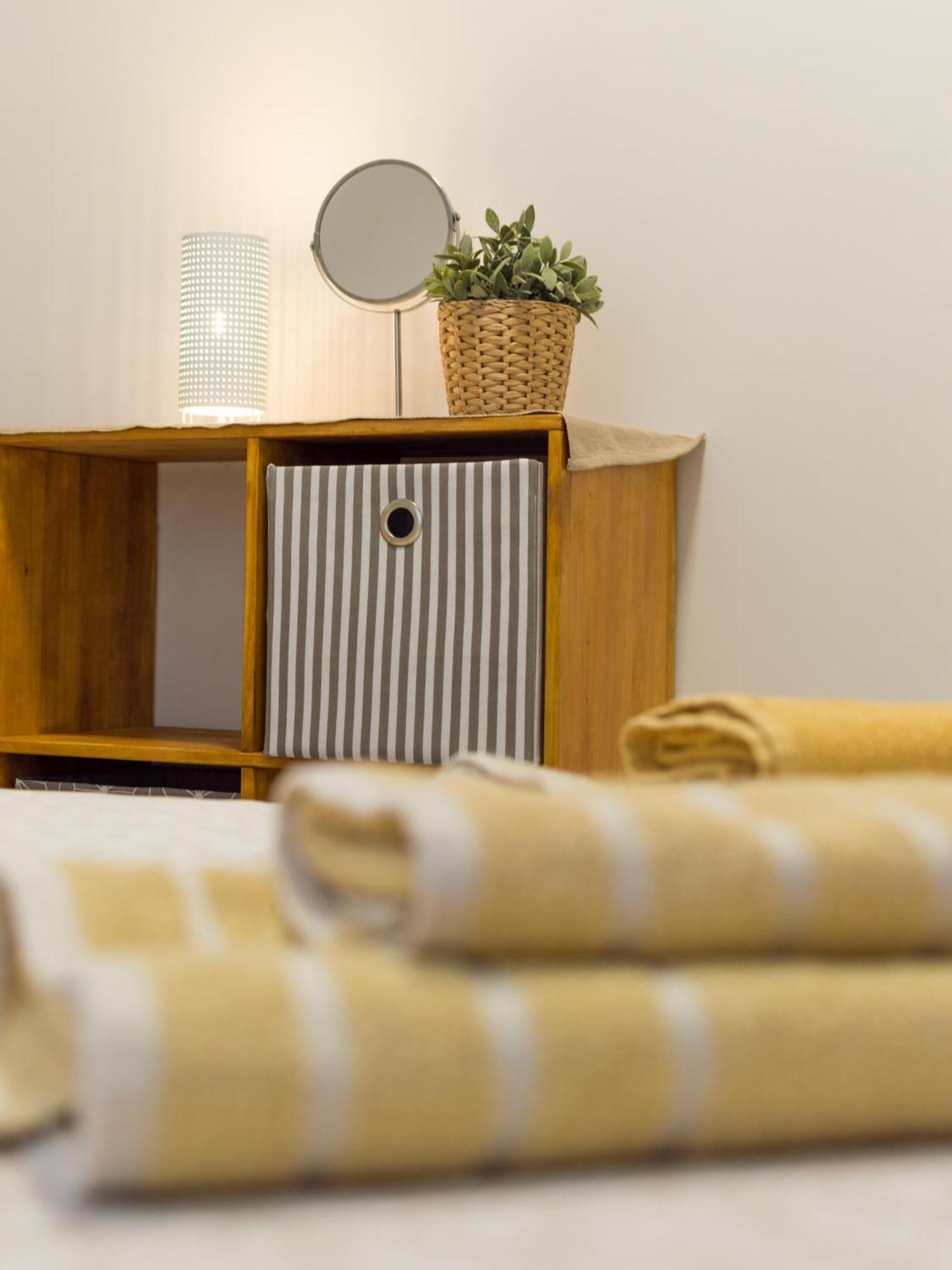 Easy & Comfy Nights Apartment Атина Екстериор снимка